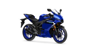R 125